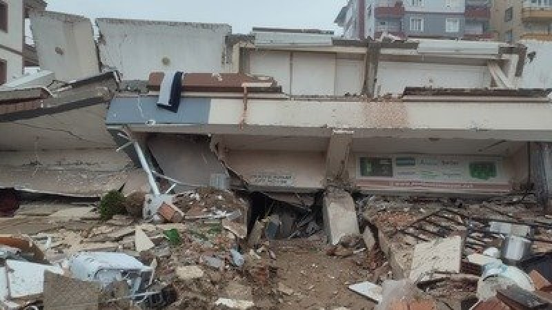 HATAY'DA 36 KİŞİNİN ÖLDÜĞÜ APARTMANA DAVA